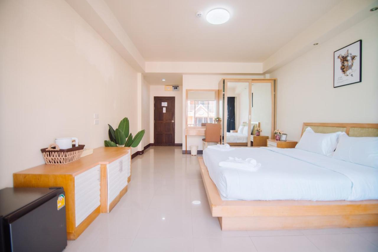 Patong Beach Side Hotel Eksteriør bilde