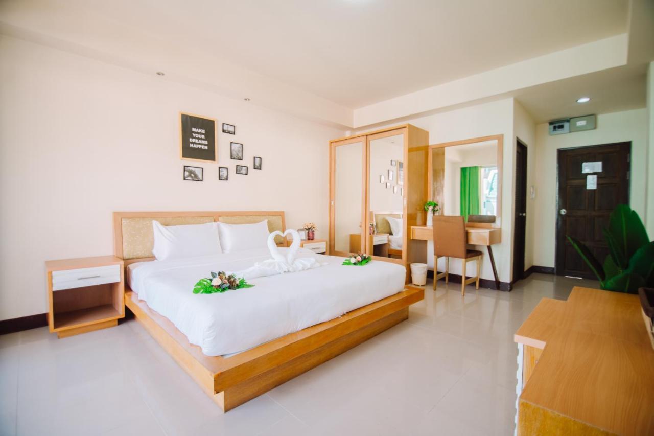Patong Beach Side Hotel Eksteriør bilde